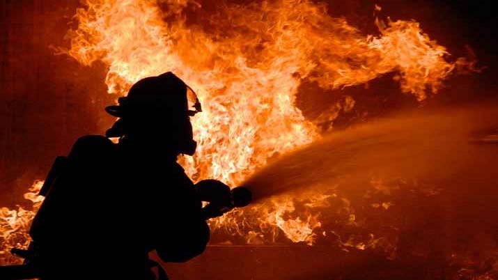 delhi fire