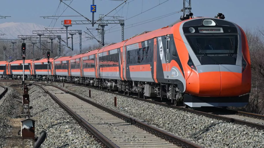 03_06_2025-kashmir_vande_bharat_express_news_23954719