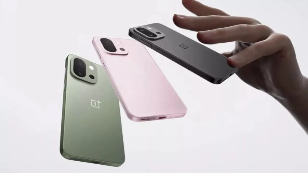 05_06_2025-oneplus_13s_launch_23956298 (1)