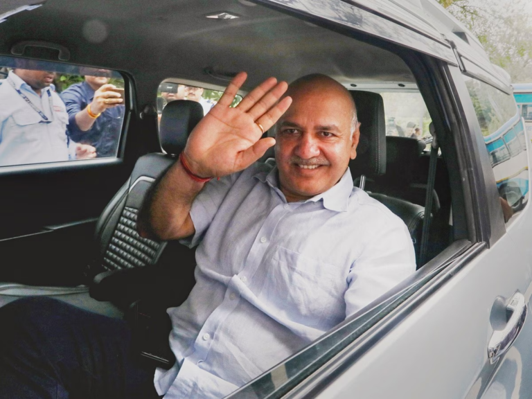 Manish_Sisodia_PTI_1750406000240_1750406005546
