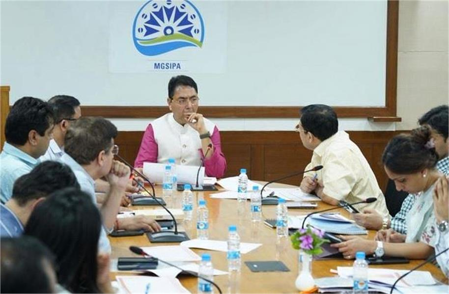 2025_7image_11_03_214594252mlaamanarora-ll