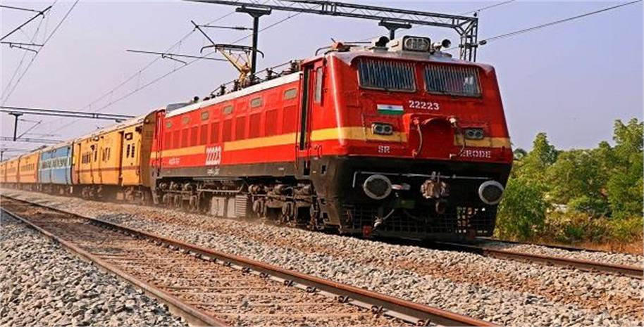2025_7image_11_48_550131650train-ll (1)