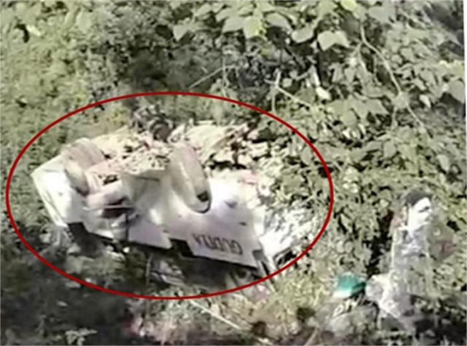 2025_7image_13_46_458236616acc-ll