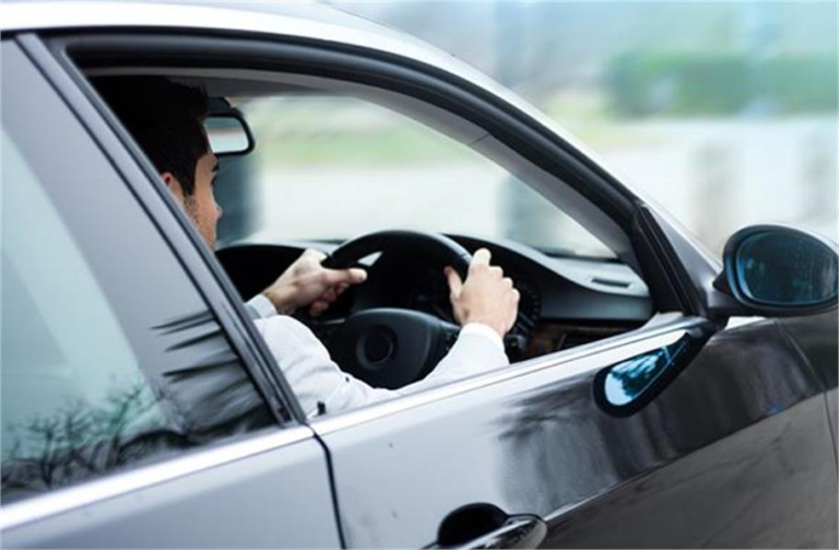 2025_7image_15_31_147492671cardriverfine-ll