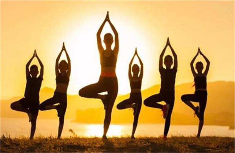 2025_6image_14_40_1304458311290901-yoga-day-ll