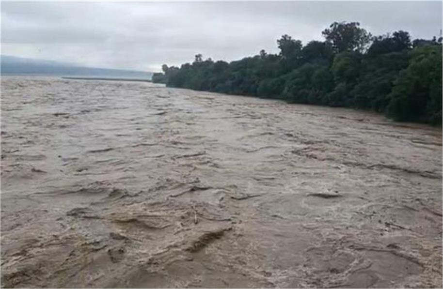 2025_7image_15_03_376583179flood-ll