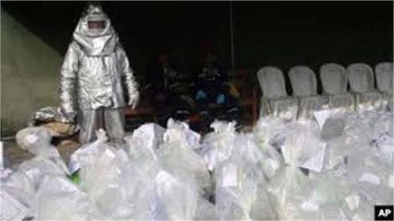 2025_8image_20_04_154082083drugsmuggling-ll