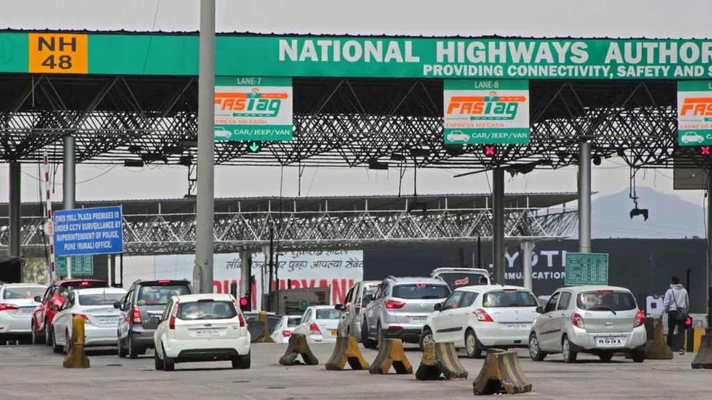 NHAI_toll_fee_hike_1712026467029_1738719260240